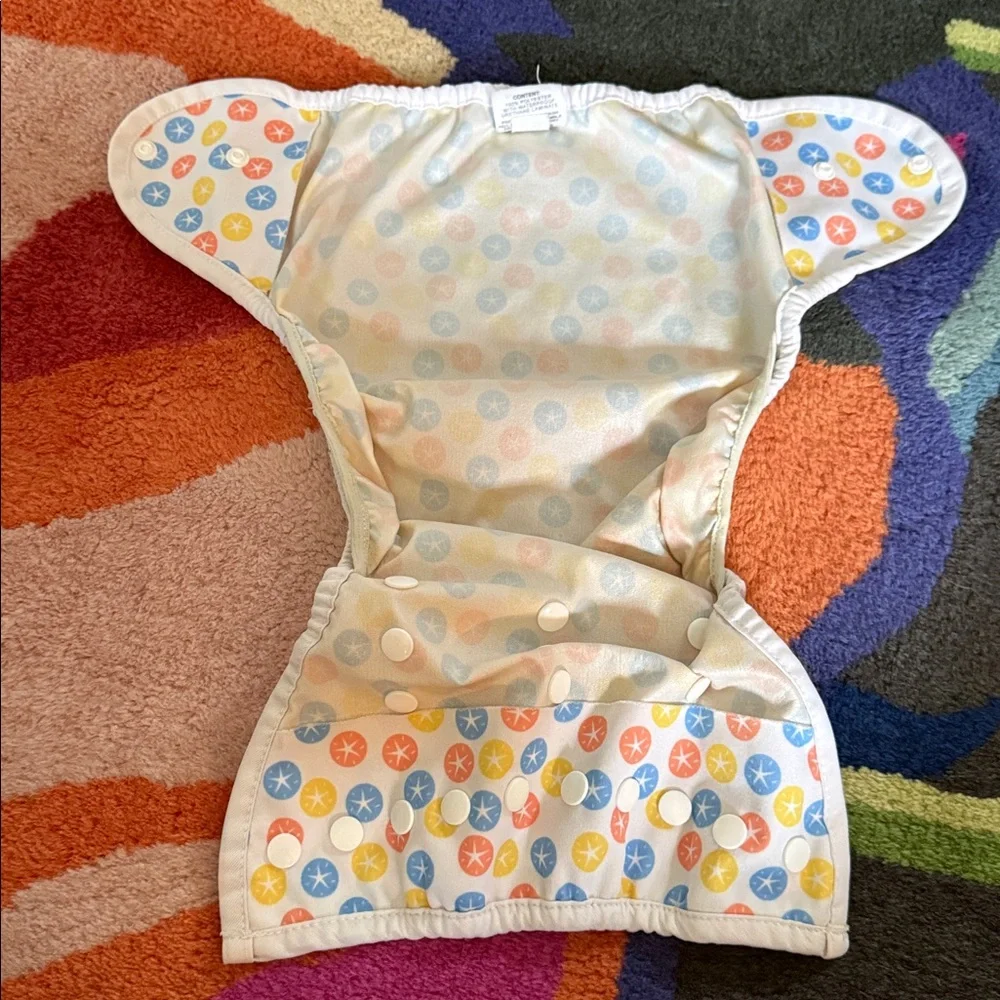 Thirsties diaper cover, GUC, size Two, Snap closure, adjustable snaps
